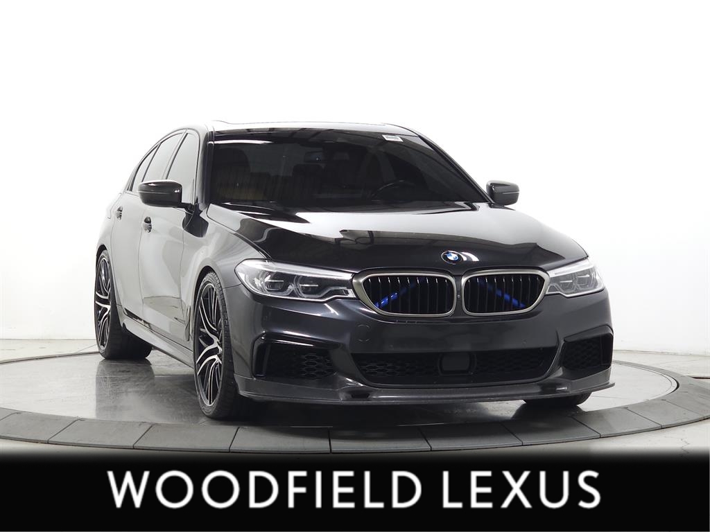 2020 BMW 5 Series M550i's photo