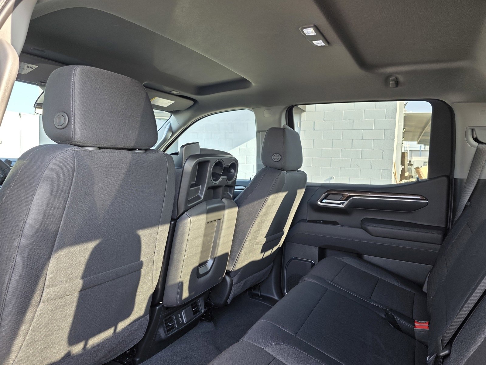 2025 Chevrolet Silverado 1500 LT photo 16