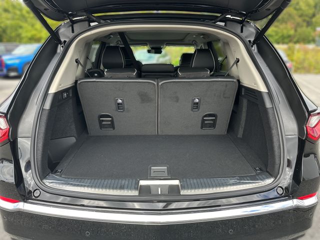 2026 Acura MDX SH-AWD Advance photo 11
