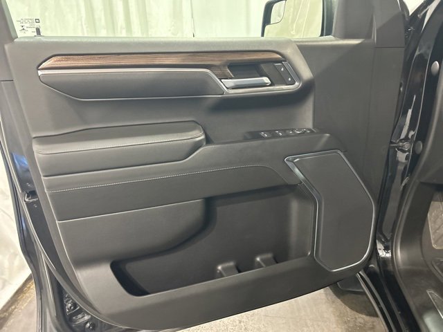 2022 Chevrolet Silverado 1500 RST photo 11