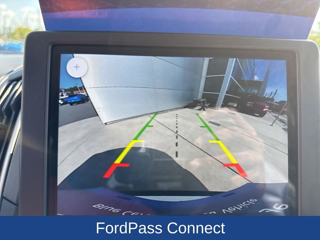 2022 Ford Edge SEL photo 15