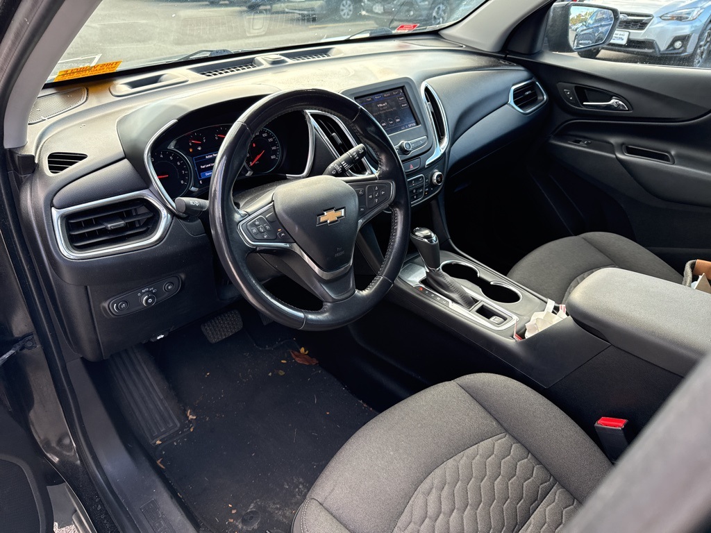 2020 Chevrolet Equinox LT photo 4