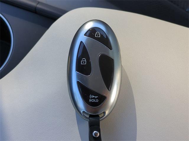 2025 Hyundai Sonata Hybrid SEL photo 25