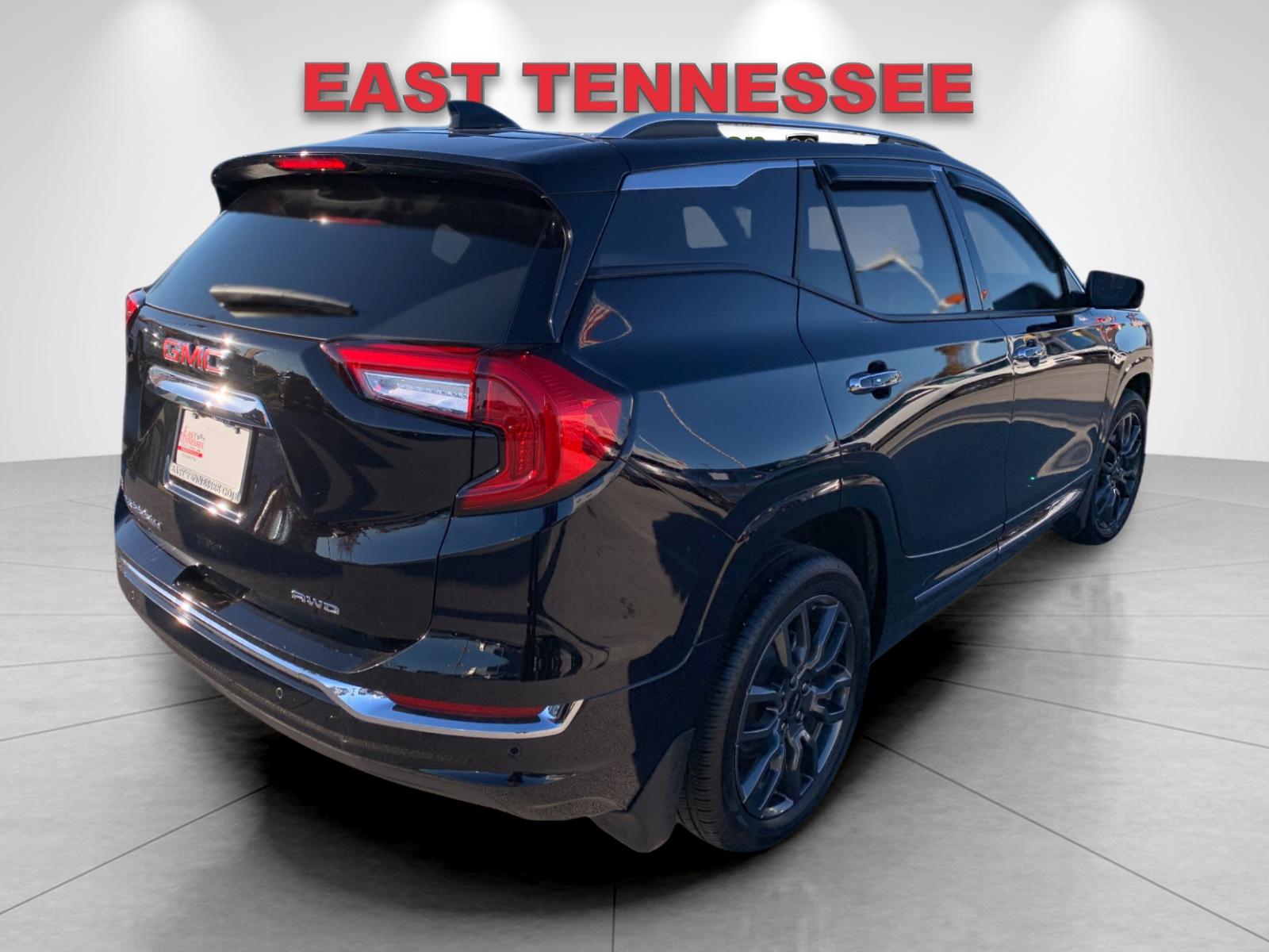 2024 Gmc Terrain Denali photo 3