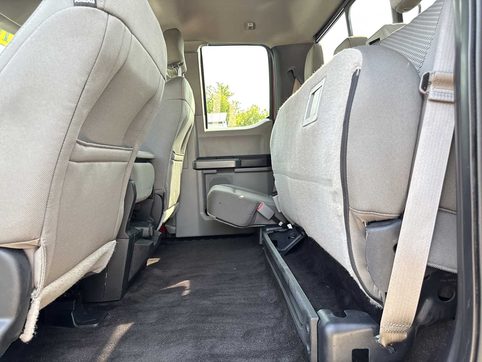 2016 Ford F-150 XLT photo 36
