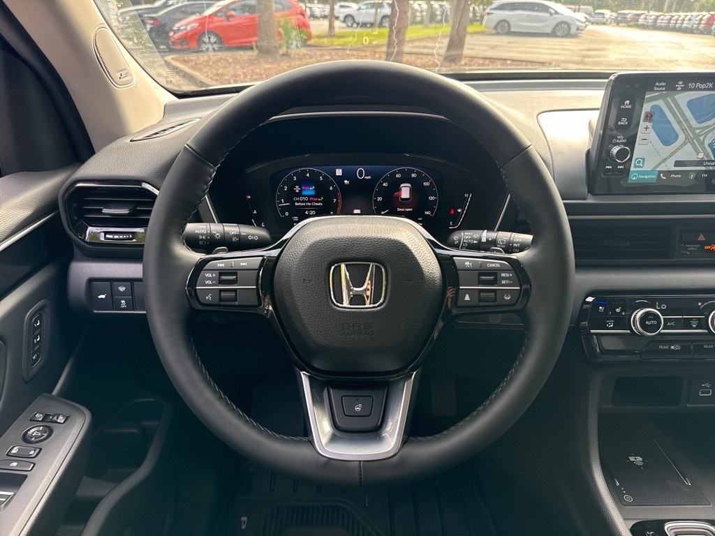 2025 Honda Pilot Elite photo 13