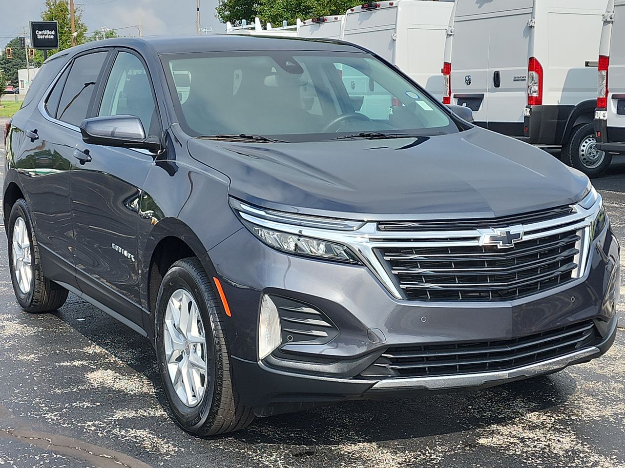 2023 Chevrolet Equinox LT's photo