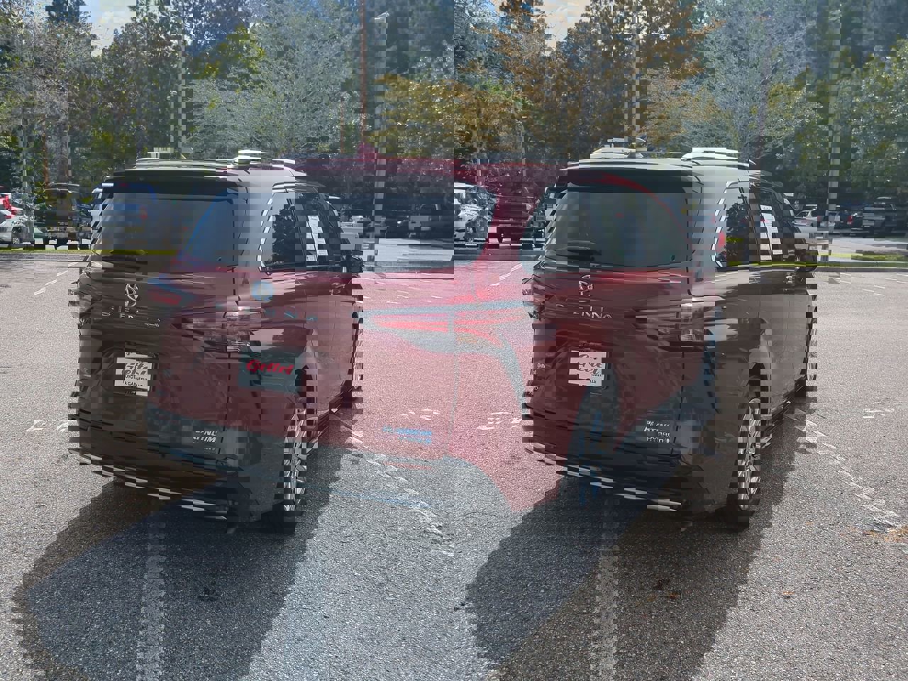 2023 Toyota Sienna Platinum photo 4