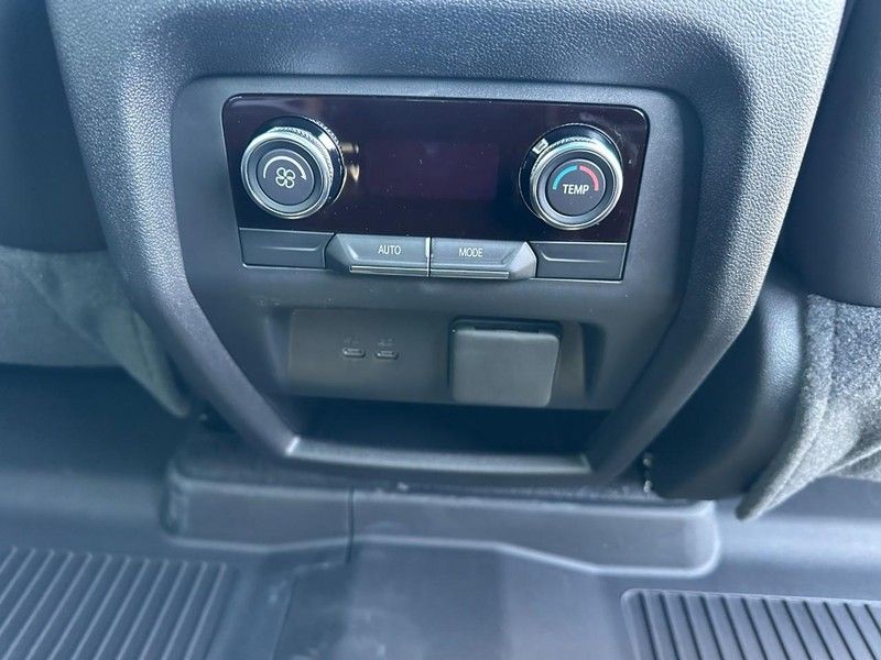 2026 Buick Enclave Sport Touring photo 4