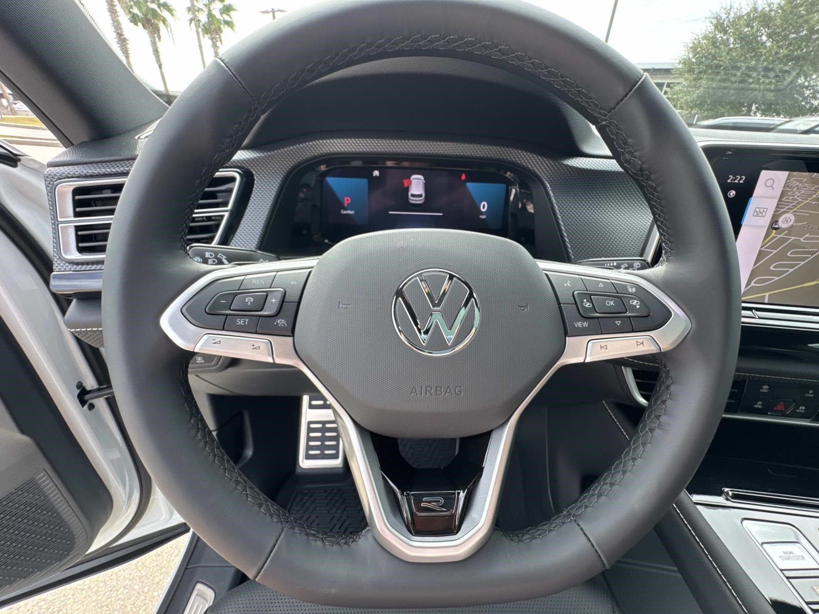 2026 Volkswagen Atlas Cross Sport SEL R-Line photo 11