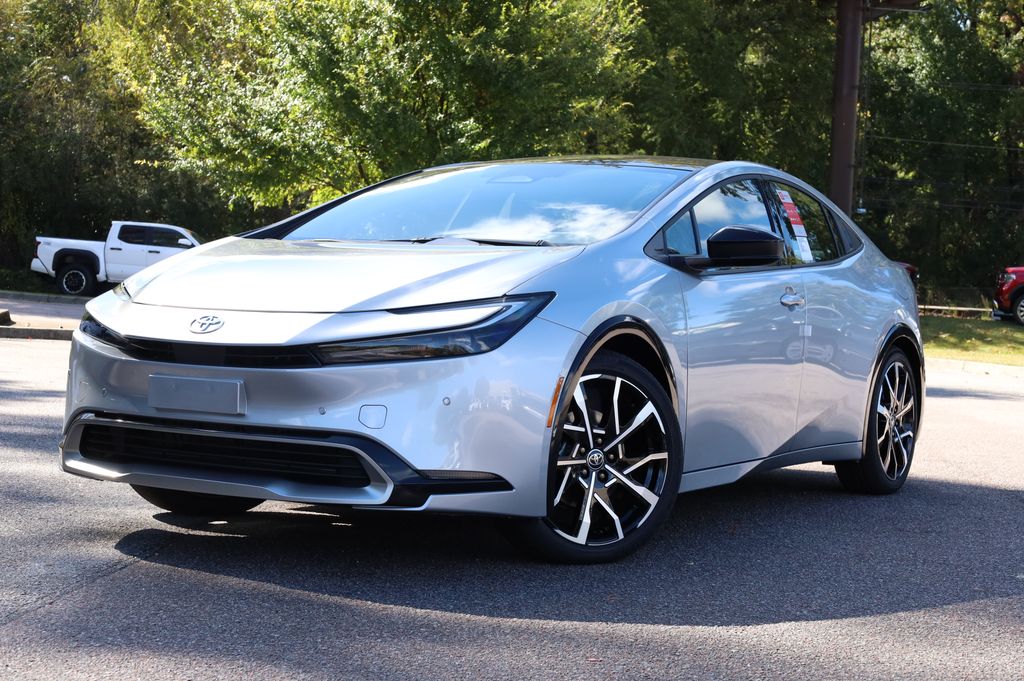 2026 Toyota Prius XSE Premium's photo