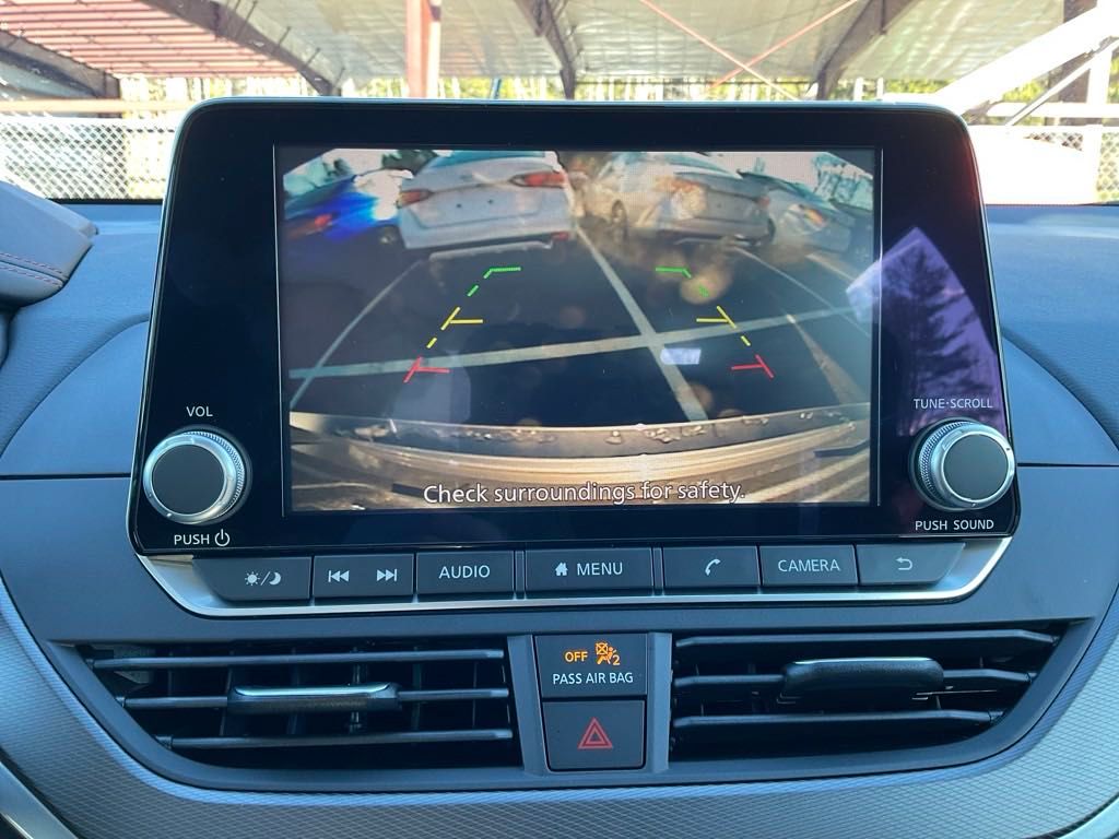 2025 Nissan Altima 2.5 SR photo 18