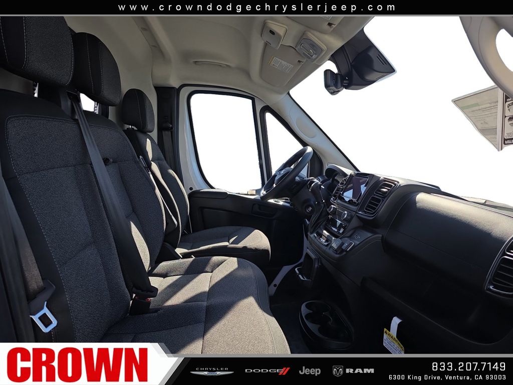 2025 Ram ProMaster 3500 Tradesman photo 9