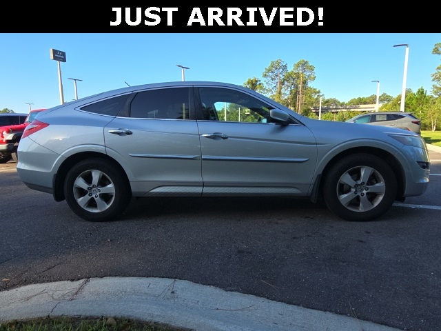 2010 Honda Crosstour EX photo 3