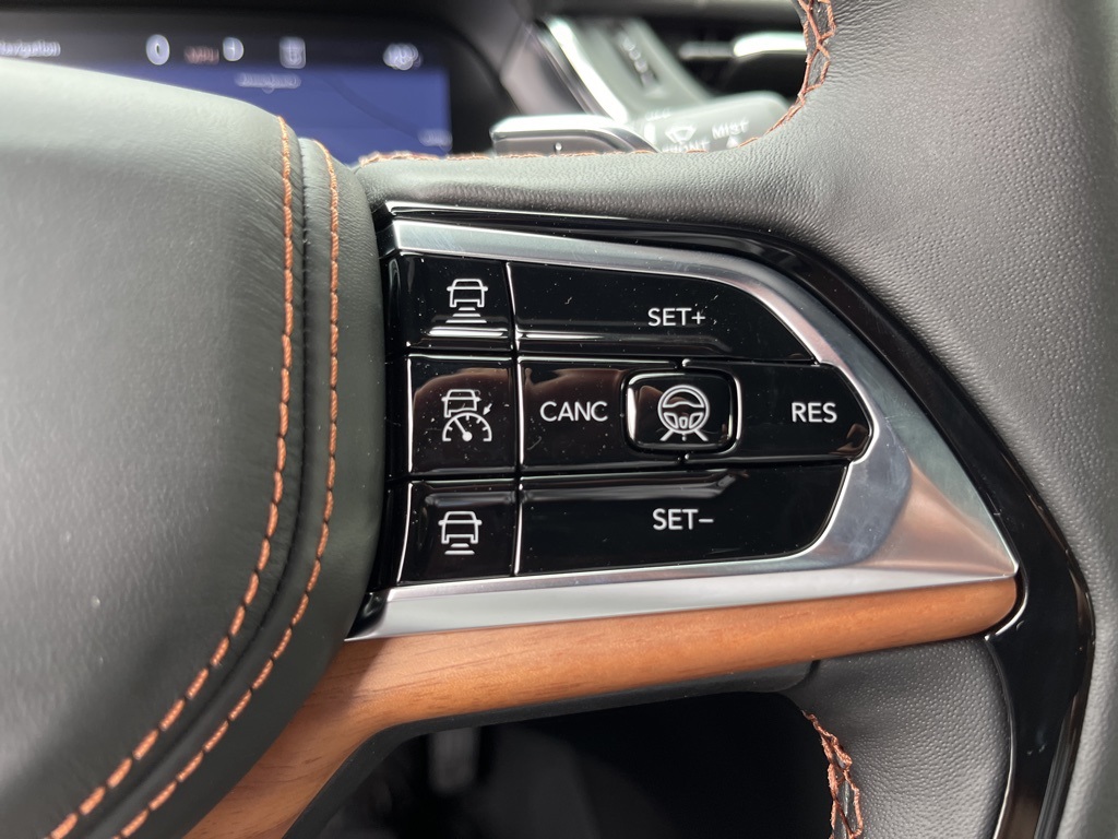 2025 Jeep Grand Cherokee L Summit Reserve photo 39