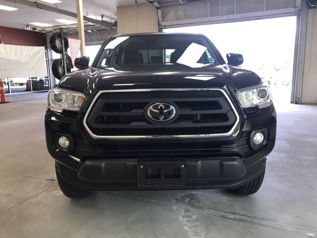 2023 Toyota Tacoma SR5 photo 8