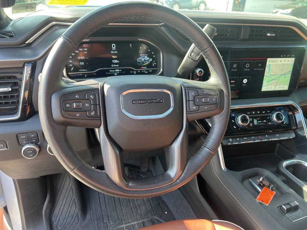 2024 Gmc Sierra 2500 HD Denali Ultimate photo 9