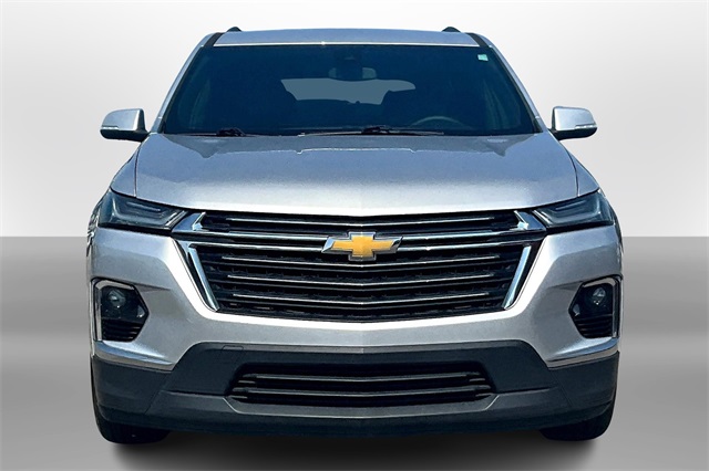 2022 Chevrolet Traverse Leather photo 2