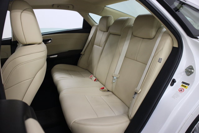 2014 Toyota Avalon XLE Premium photo 22