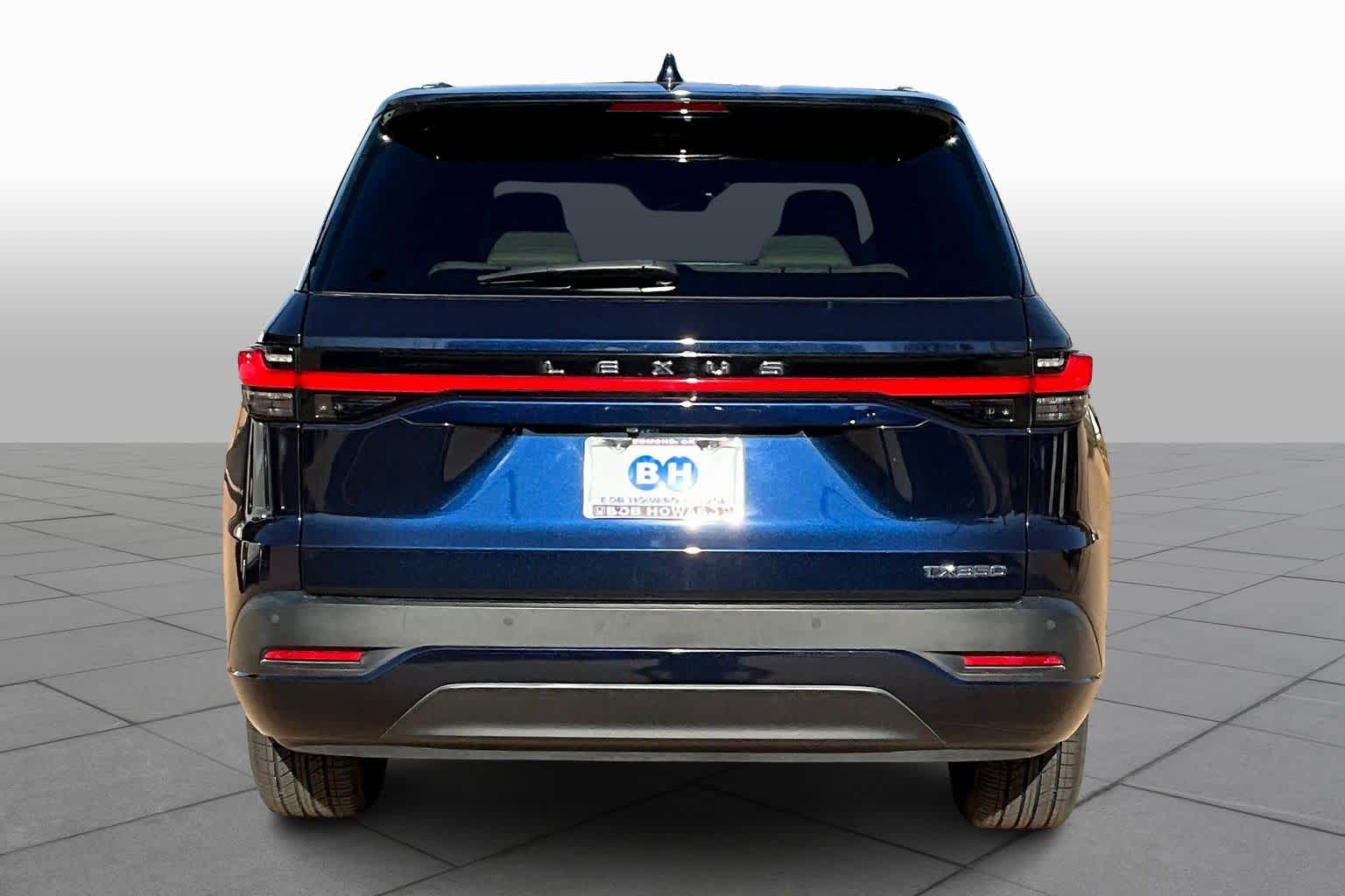 2024 Lexus TX Luxury photo 4