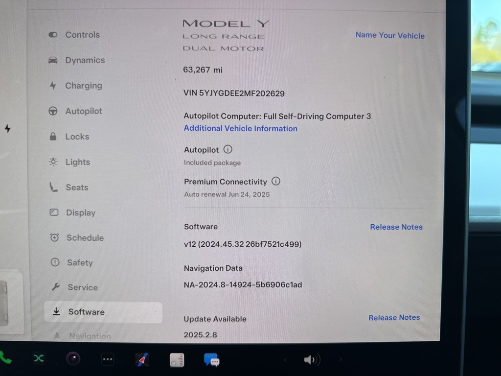Used 2021 White Tesla Long Range image 24