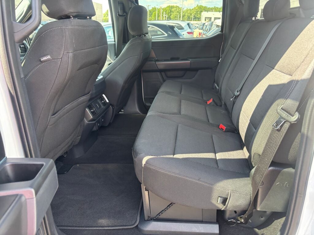 2024 Ford F-150 XLT photo 10