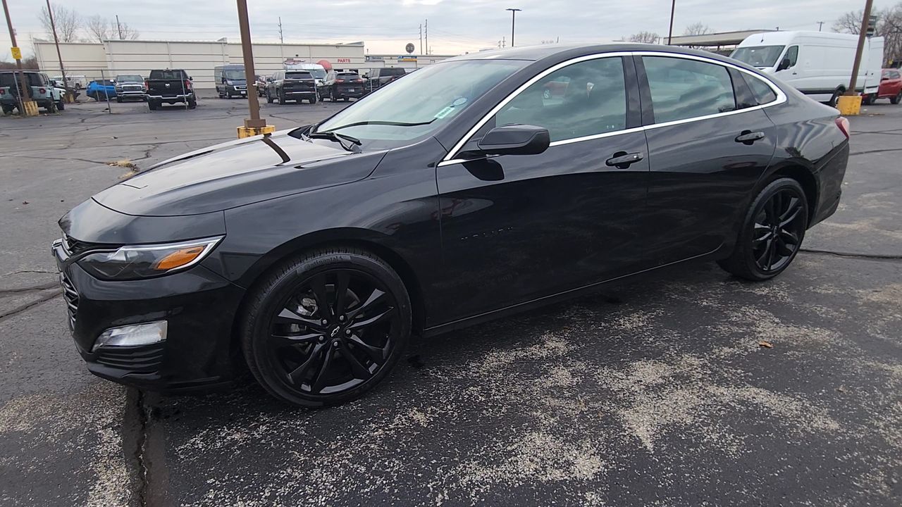 2024 Chevrolet Malibu 1LT photo 4