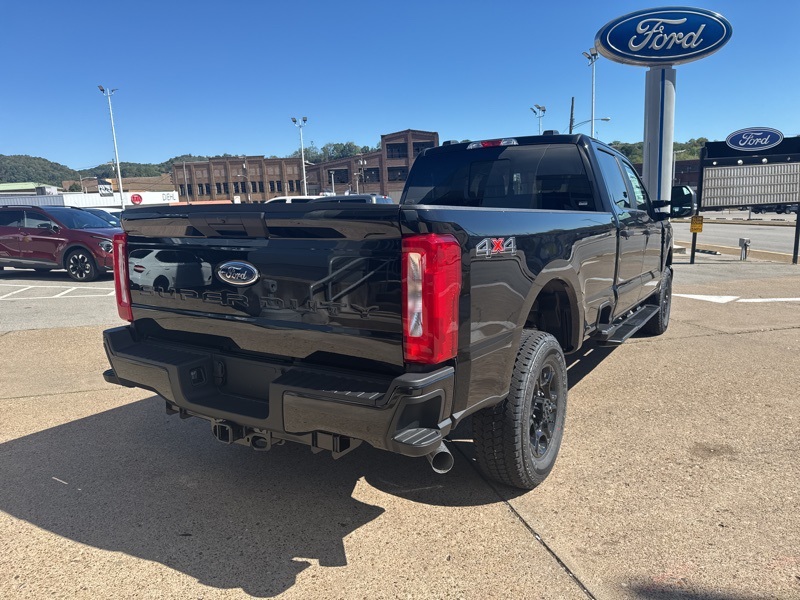 2026 Ford F-350 XL photo 7