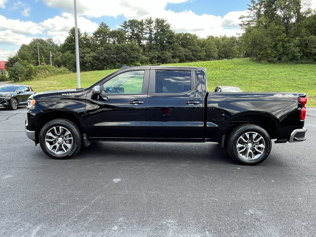 2023 Chevrolet Silverado 1500 LT photo 15