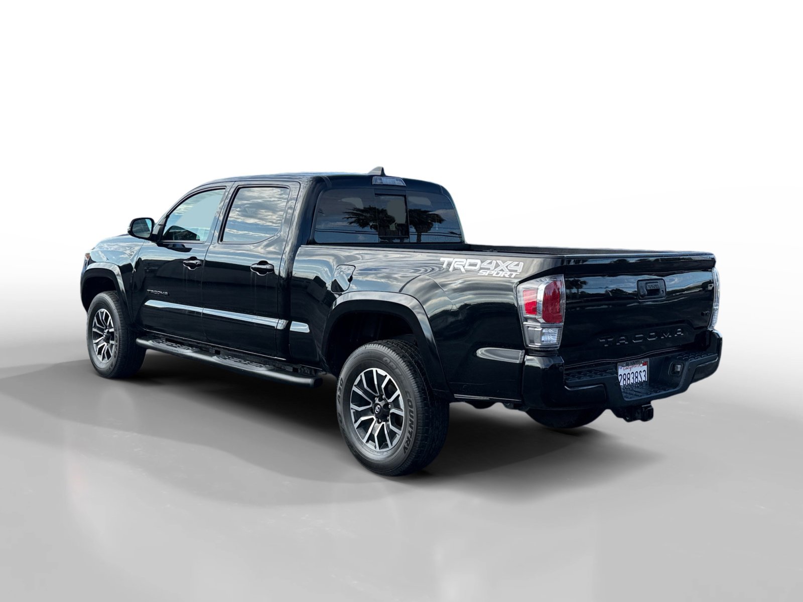 2023 Toyota Tacoma TRD Sport photo 3