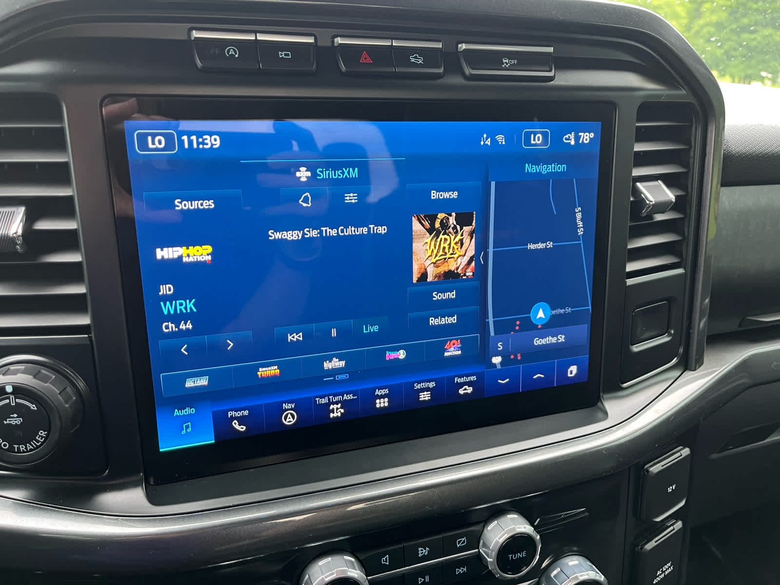 2023 Ford F-150 Tremor photo 18