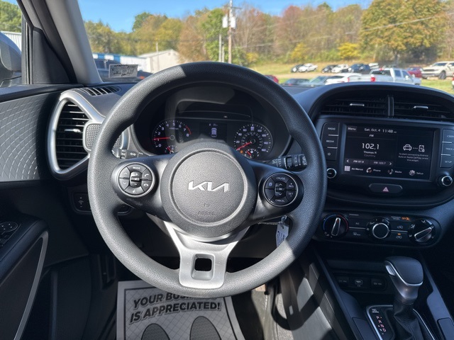 2022 Kia Soul LX photo 19