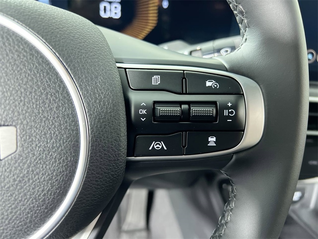 2026 Kia K5 GT-Line photo 17