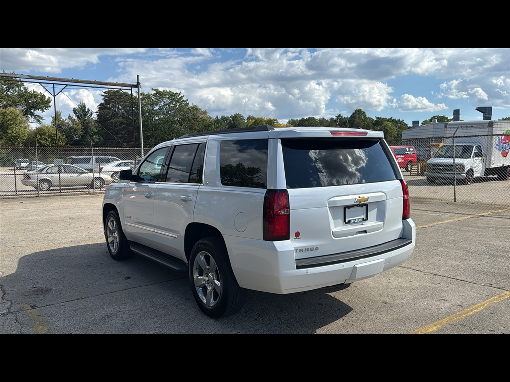 2020 Chevrolet Tahoe LT photo 2