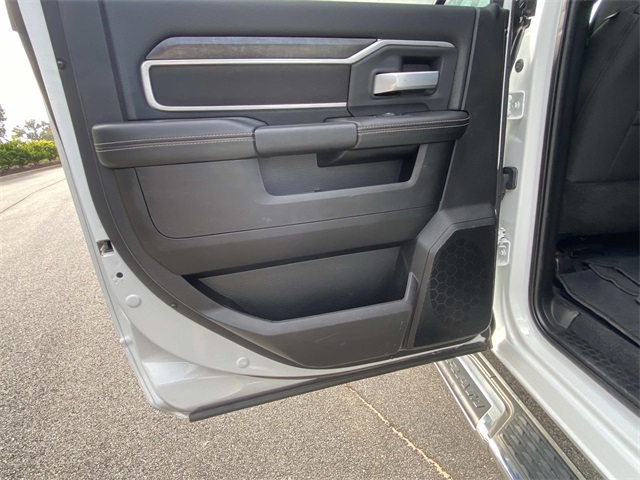 2024 Ram 2500 Big Horn photo 14