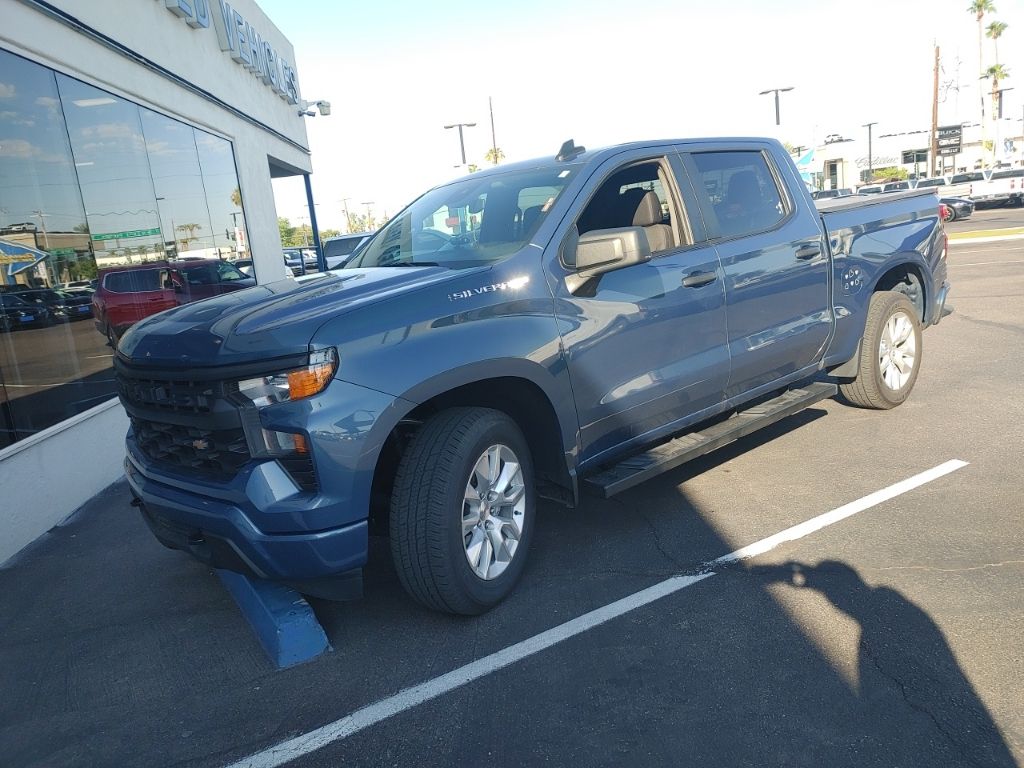 2024 Chevrolet Silverado 1500 Custom photo 12
