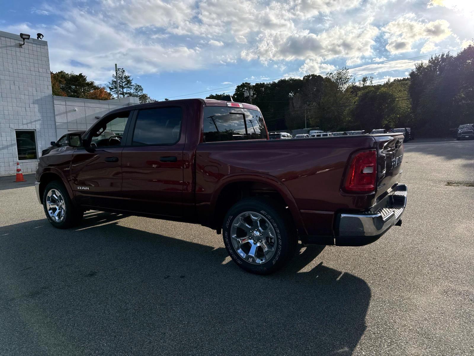 2025 Ram 1500 Big Horn photo 3