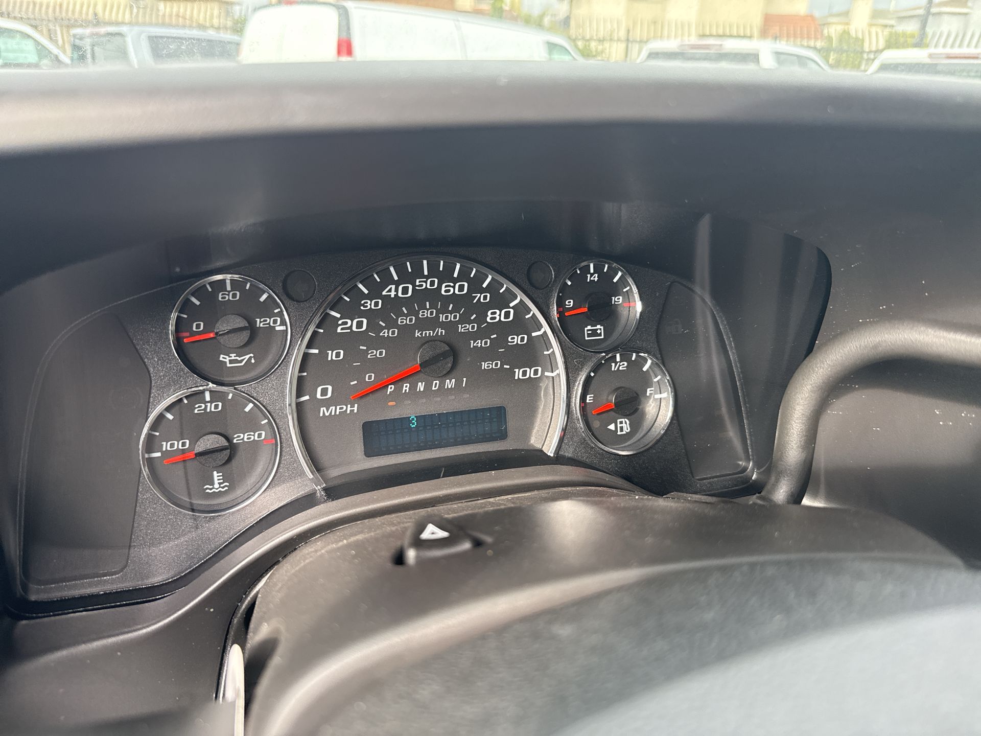 2024 Chevrolet Express Cargo 2500 photo 3