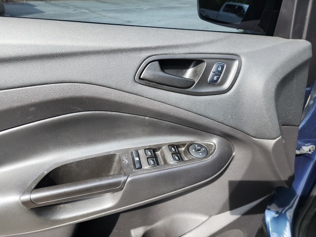 2018 Ford Escape S photo 6