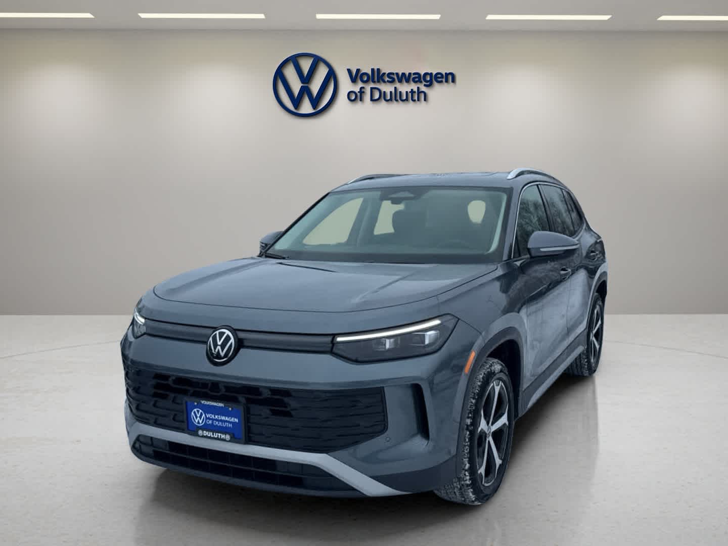 2026 Volkswagen Tiguan SE's photo