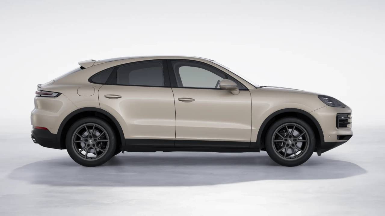 2026 Porsche Cayenne Coupe photo 6