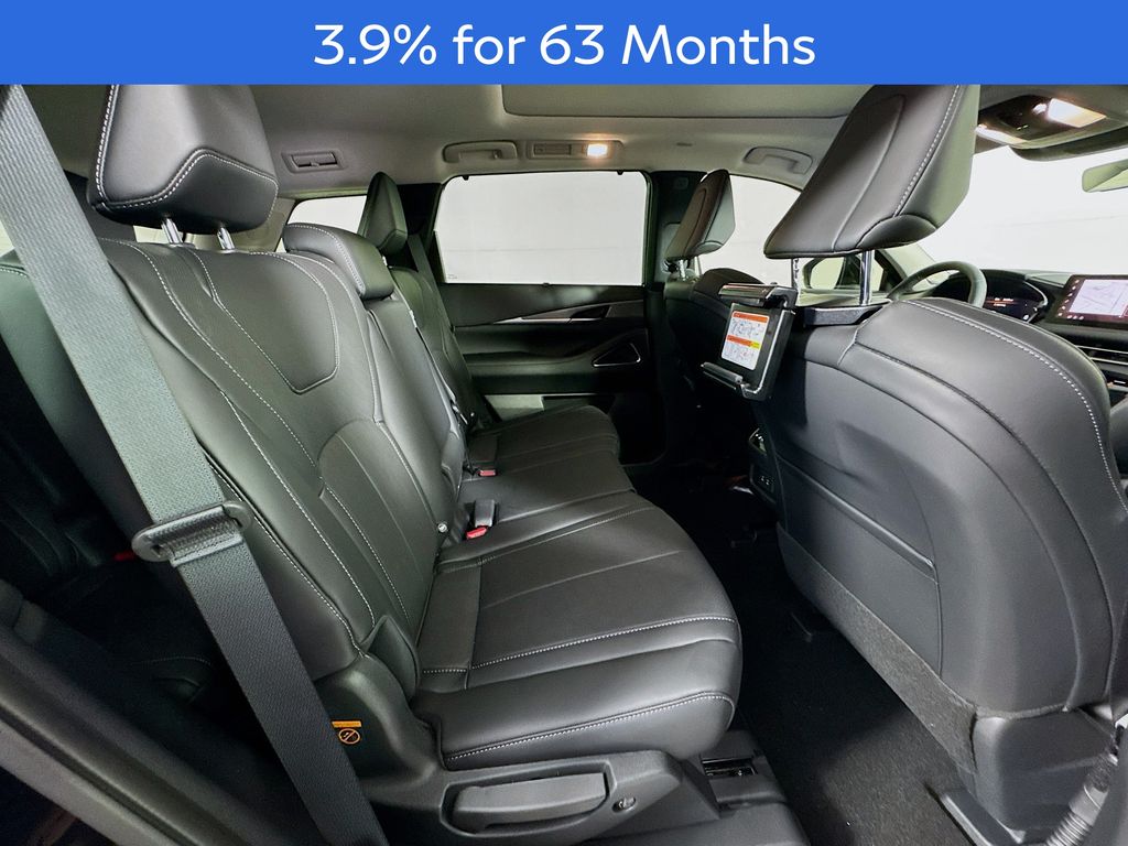 2026 Infiniti QX60 Luxe photo 32