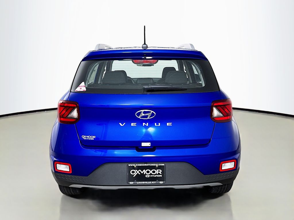 2026 Hyundai Venue SEL photo 6