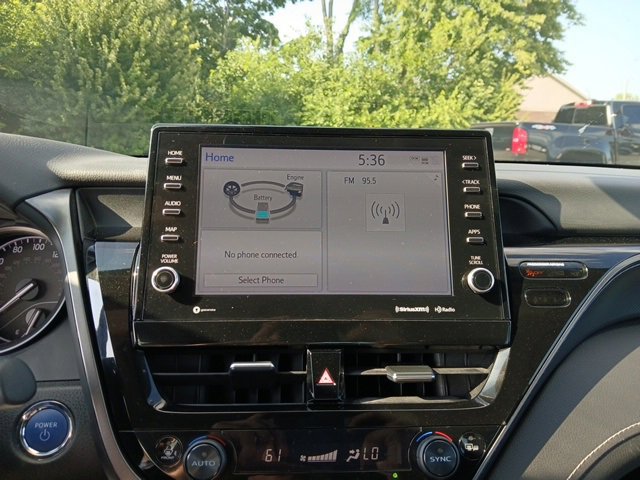 2024 Toyota Camry Hybrid SE photo 16