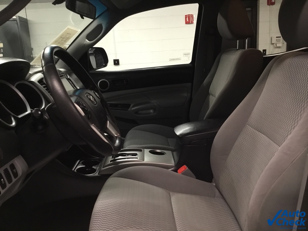 2014 Toyota Tacoma Base 4x4 photo 22