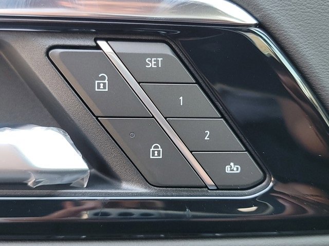 2025 Chevrolet Tahoe High Country photo 36