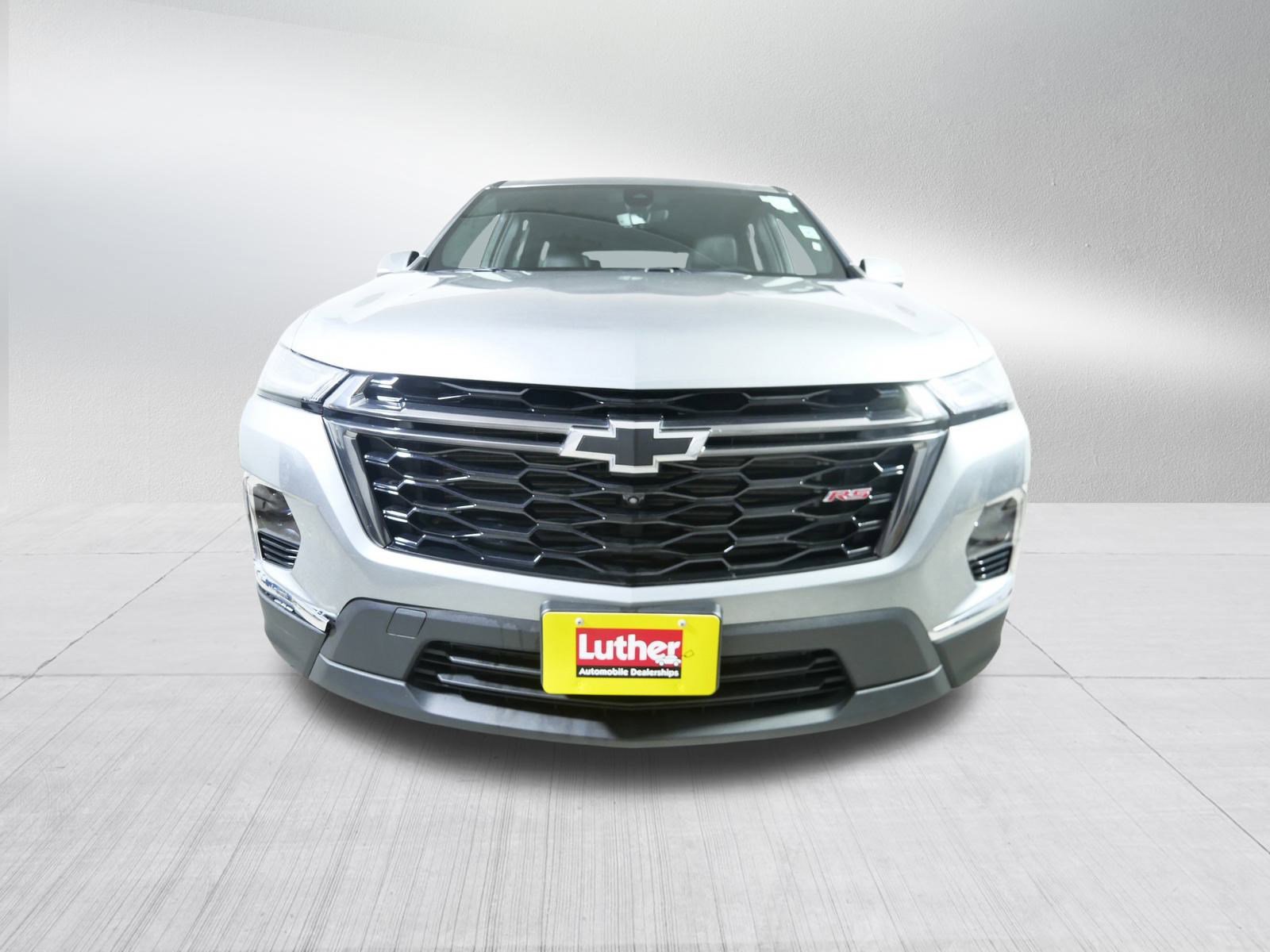 Used 2023 Chevrolet Traverse RS with VIN 1GNEVJKW2PJ301024 for sale in Brooklyn Center, Minnesota