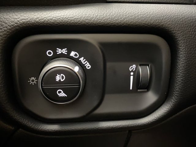 2025 Ram 2500 Big Horn photo 23