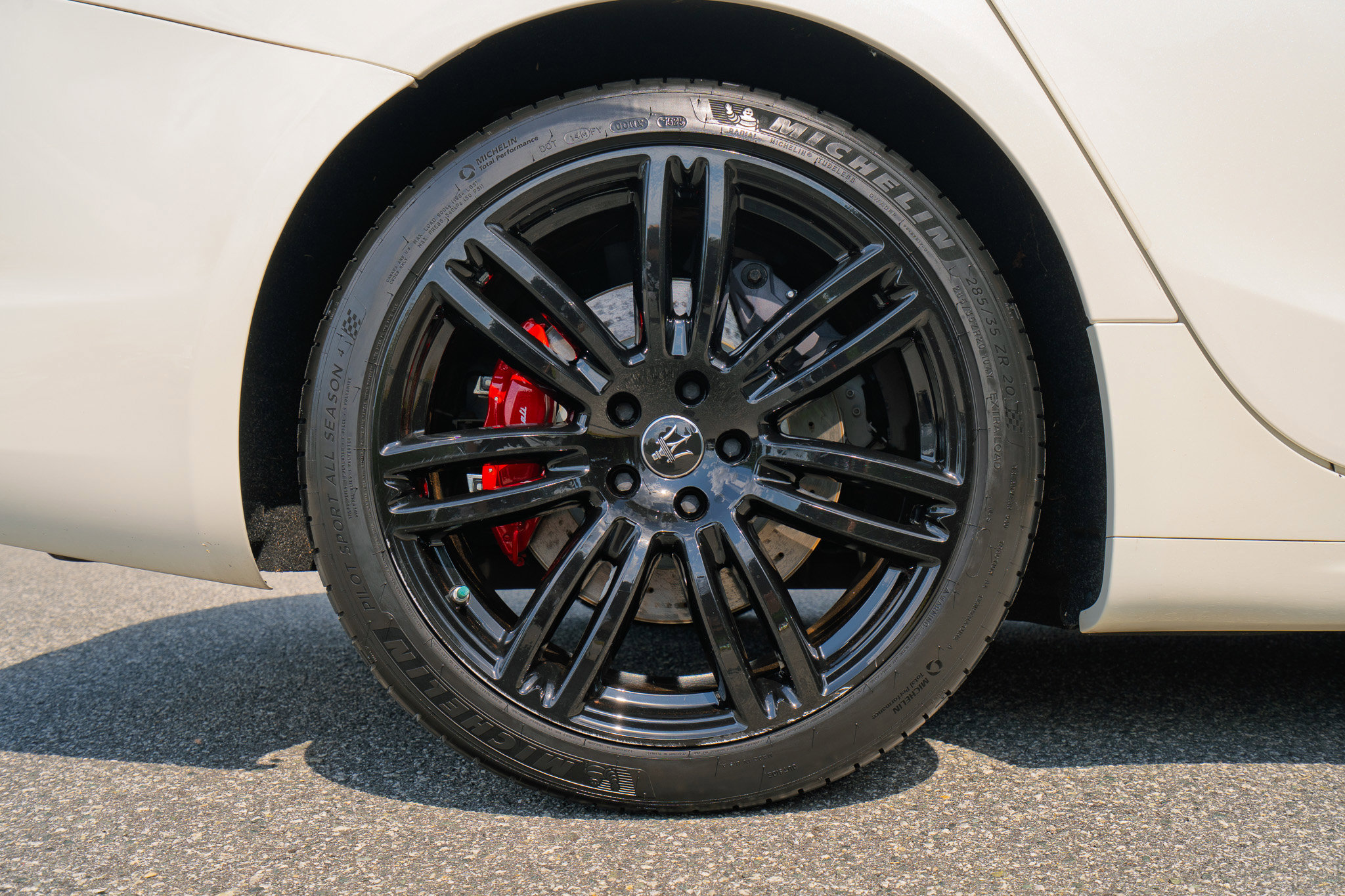 2022 Maserati Ghibli Modena Q4 photo 10