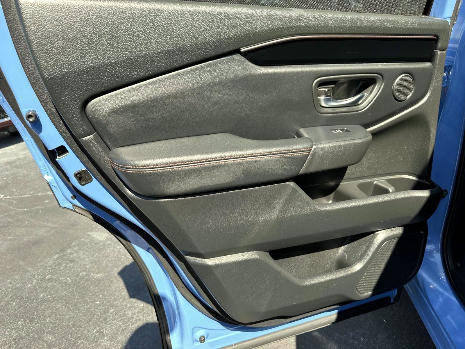 2023 Honda Pilot TrailSport photo 10